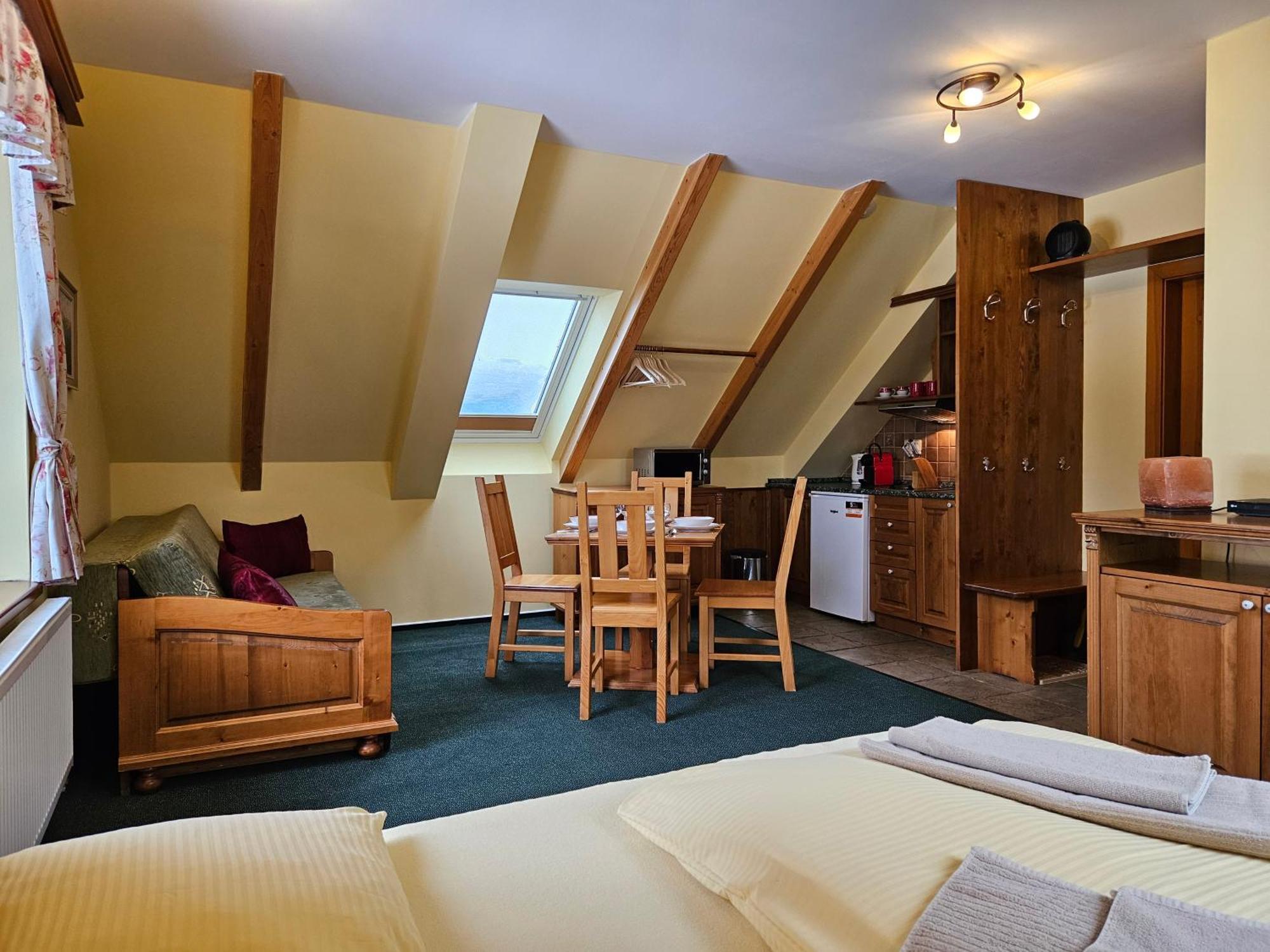 Happy House Apartments & Sauna Шпиндлерув-Млин Экстерьер фото