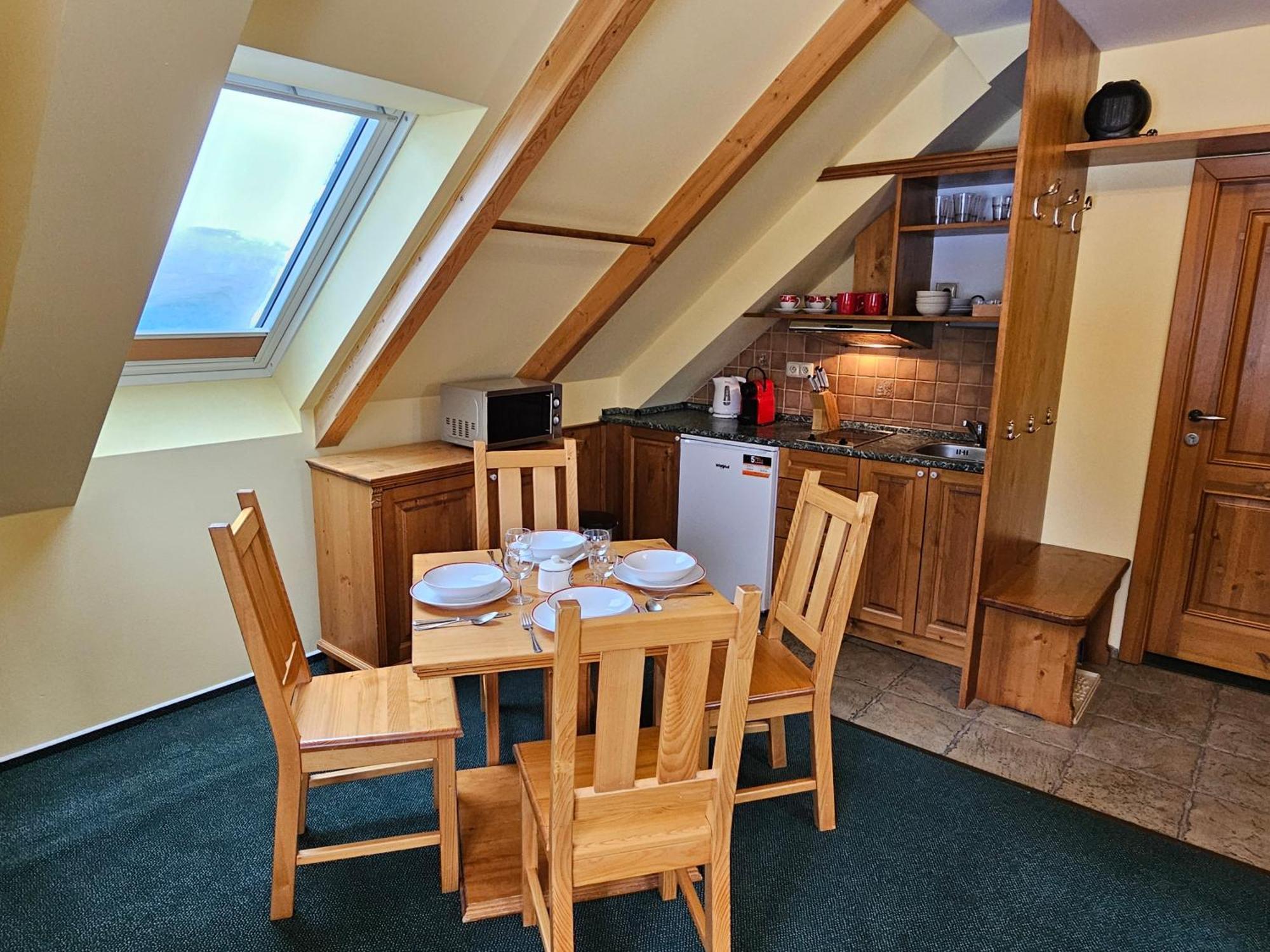 Happy House Apartments & Sauna Шпиндлерув-Млин Экстерьер фото